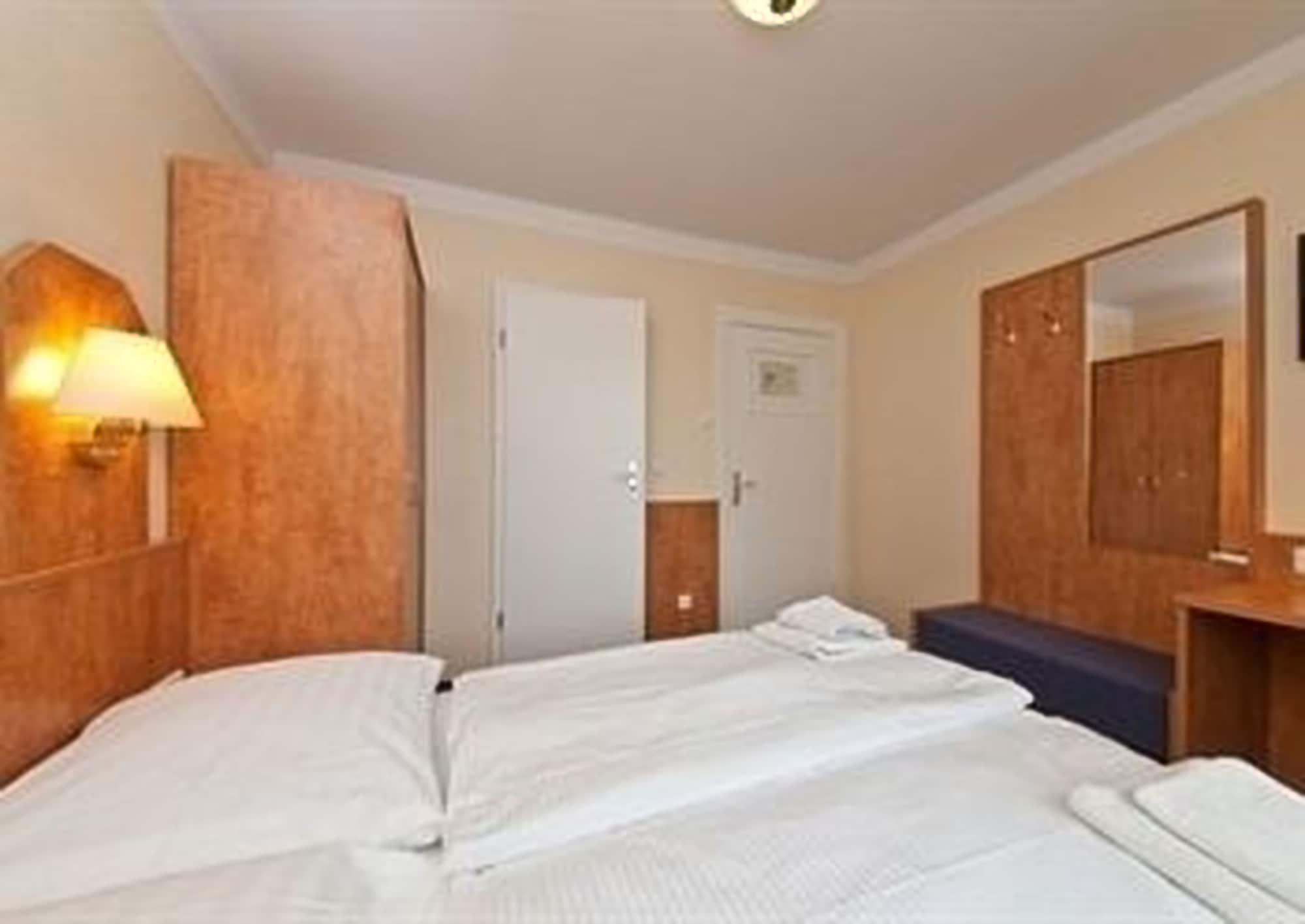 Wikinger Hof 3* Hamburg